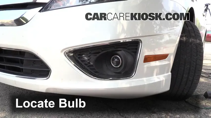 2011 Ford Fusion SEL 2.5L 4 Cyl. Lights Fog Light (replace bulb)